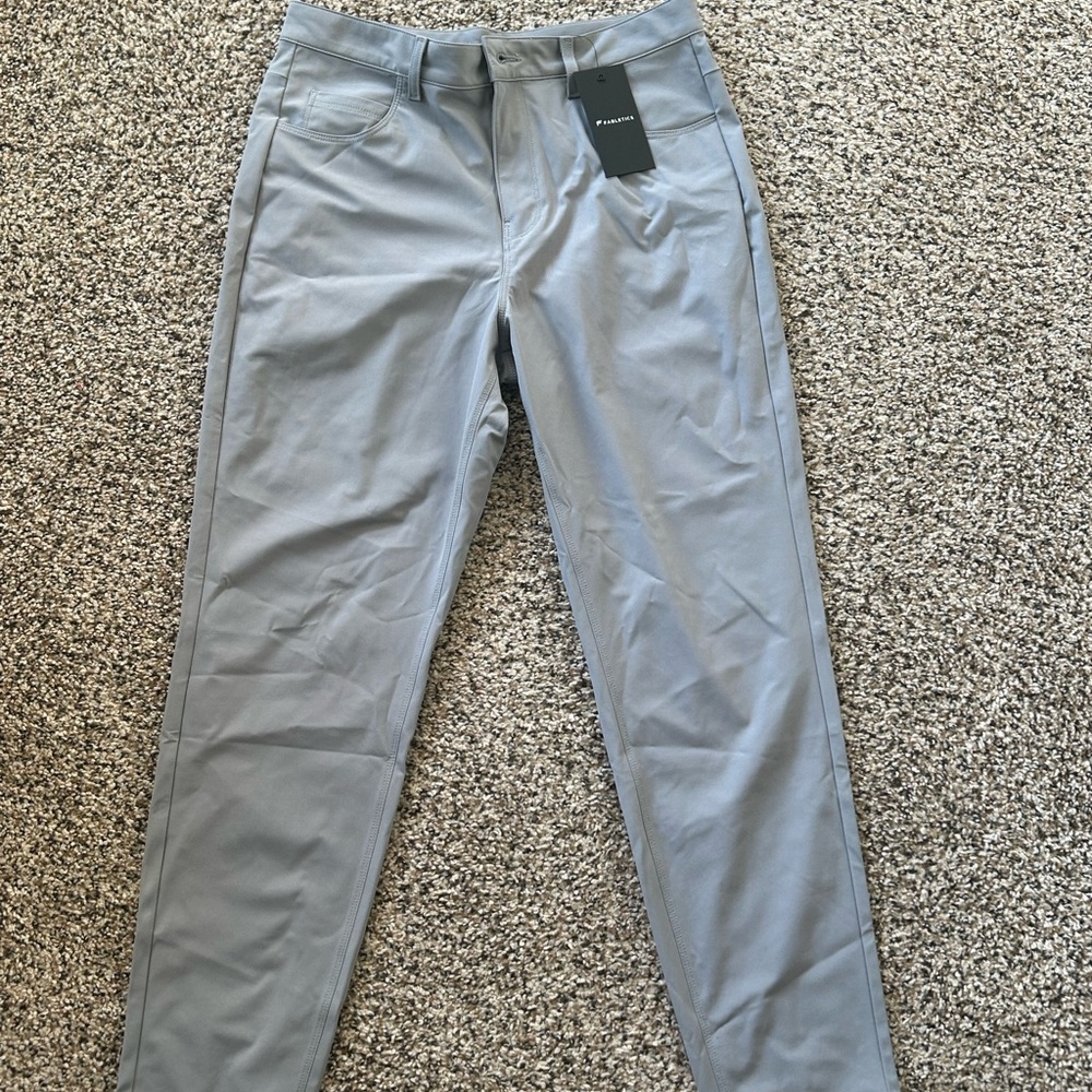 Fabletics Don Classic Fit Pant - Slate Gray
